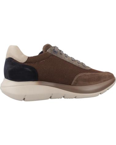 Inicio-CALLAGHAN-DEPORTIVA-PARA-HOMBRE-61203-ALGORITMO-TRUFA