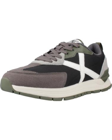 SAPATILHAS MUNICH VERSATILE 27 PRETAS 027 027