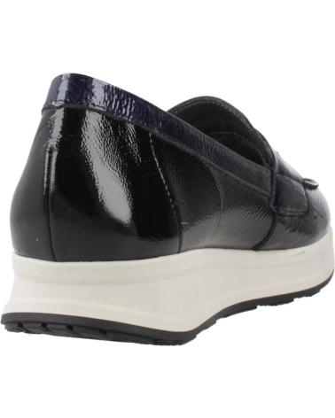 MOCASSINS PITILLOS 10901P DE COURO ENVERNIZADO COM DETALHE BORGONHA NGRPED