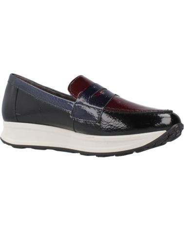 MOCASSINS PITILLOS 10901P DE COURO ENVERNIZADO COM DETALHE BORGONHA NGRPED
