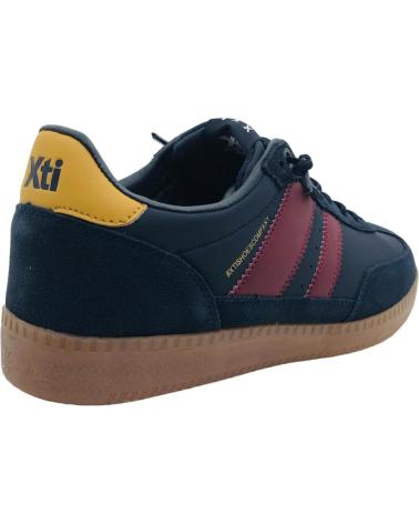 TÊNIS CASUAL XTI 144151 AZUL MARINHO COM DETALHES VERMELHOS E AMARELOS NAVY