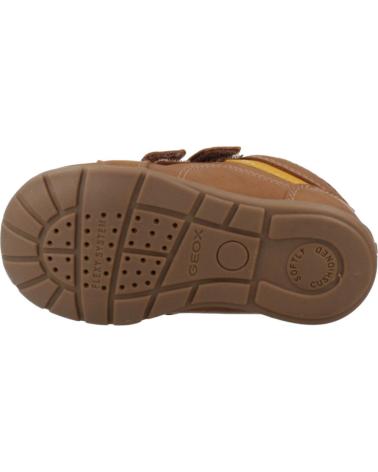 GEOX ZAPATILLAS NINO MODELO B ELTHAN BOY COLOR MARRON CR62G