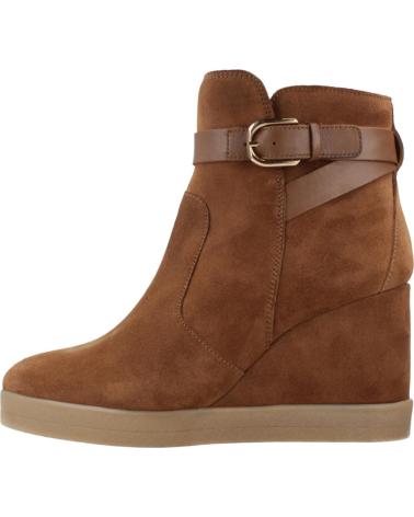 GEOX BOTAS MUJER MODELO D ELIDEA WEDGE COLOR MARRON CLARO CD500