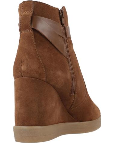 GEOX BOTAS MUJER MODELO D ELIDEA WEDGE COLOR MARRON CLARO CD500