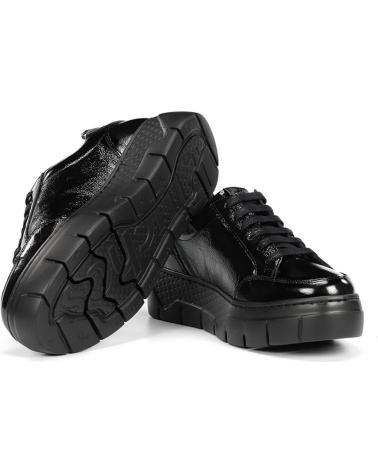 FLUCHOS SNEAKERS F2306 NERE IN VERNICE NEGRO