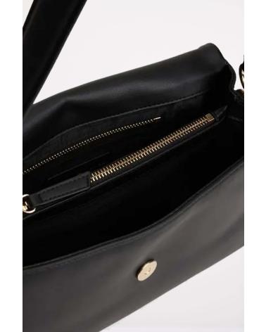 BORSA A TRACOLLA TOMMY HILFIGER TH MODERN ESSENTIAL NERA BDS