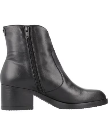 BOTINS WONDERS 6253 EM PELE COM SALTO 4CM NEGRO