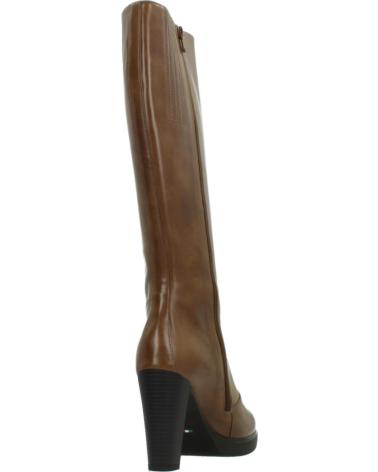 BOTAS NERO GIARDINI I514611D CASTANHAS COM SALTO 400