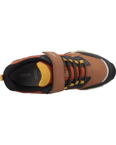 SCARPE DA GINNASTICA GEOX J MAGNETAR C0275 MARRONE C0275