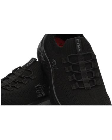 ETIKA 82034 ZAPATILLAS DEPORTIVAS NEGRAS ELÁSTICAS NEGRO
