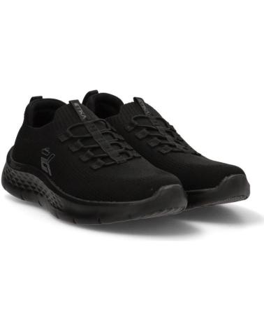ETIKA 82034 ZAPATILLAS DEPORTIVAS NEGRAS ELÁSTICAS NEGRO