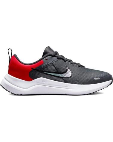 NIKE DOWNSHIFTER 12 NN DM4194 GRAU ROT GRIS