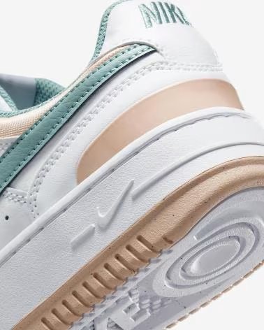 NIKE GAMMA FORCE DX9175 WEISSE SNEAKER FÜR DAMEN BLANCO