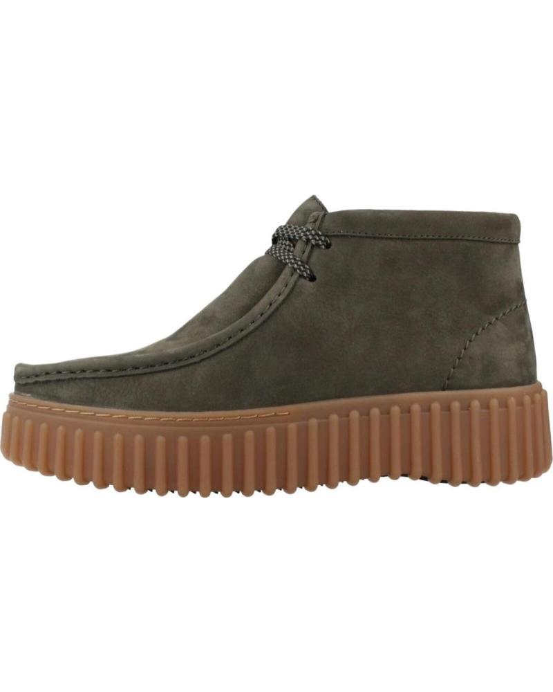 CLARKS TORHILL MOSS - DRKGREEN SUEDE BOOT DRKGREEN