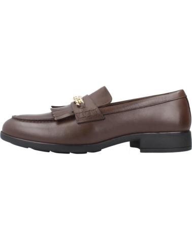 MOCASSINS TOMMY HILFIGER FW0FW08971 CASTANHO COM DETALHE METÁLICO GV0