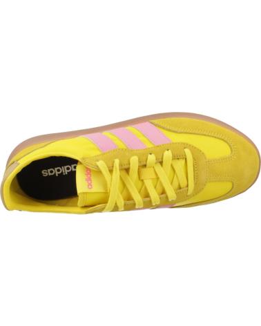 ADIDAS BARREDA DECODE JAUNE AVEC BANDES ROSES ET SEMELLE GOMME YELLOW