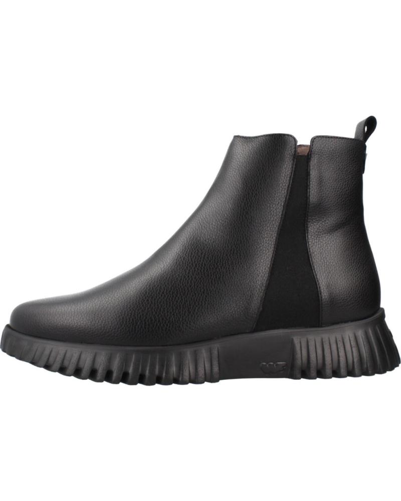 WONDERS WILD A-4404 - BOTÍN CHELSEA NEGRO CON SUELA TRACK NEGRO WONDERS WILD A-4404 - BOTÍN CHELSEA NEGRO CON SUELA TRACK NEGRO