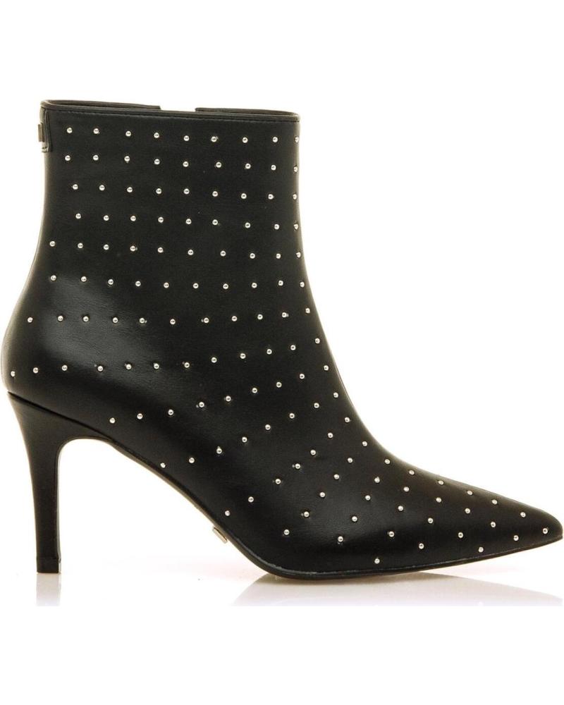 BOTINES MARIA MARE 63636 NEGROS CON TACHUELAS Y TACÓN FINO NEGRO