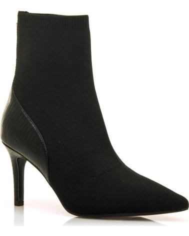 BOTINES MARIA MARE 63640 NEGROS DE TEJIDO ELÁSTICO CON TACÓN FINO NEGRO