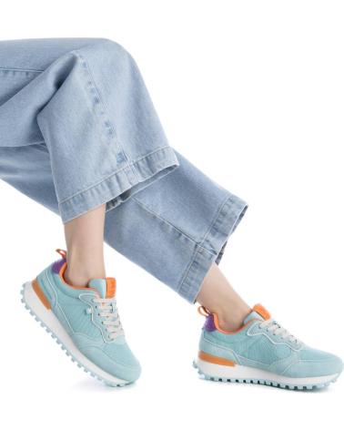 BASKETS CASUAL FEMME XTI MODÈLE 143613 BLEU AZUL