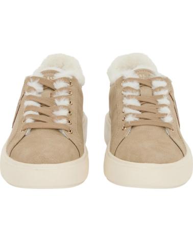 ZAPATILLAS BLAUER VENUS F5VENUS05-NUB BEIGE CON INTERIOR DE BORREGO MARRóN