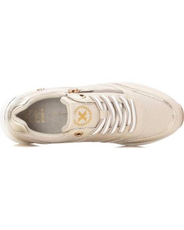 XTI 144183 ZAPATILLAS URBANAS BEIGE CON CREMALLERA DECORATIVA BEIGE