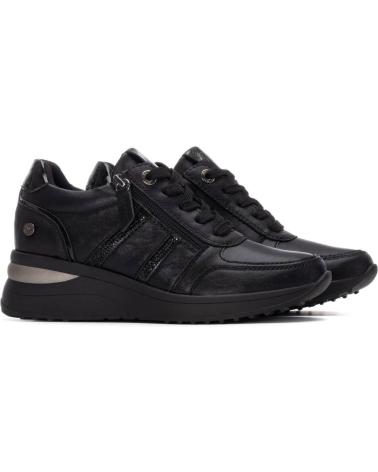 XTI 144407 SCHWARZE SNEAKER MIT ZIERREISSVERSCHLUSS UND METALLIC-DETAIL NEGRO