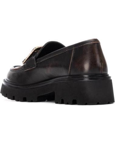 XTI 144429 MOCASSINS BRONZE COM SOLA TRATORADA E DETALHE METALIZADO BRONCE