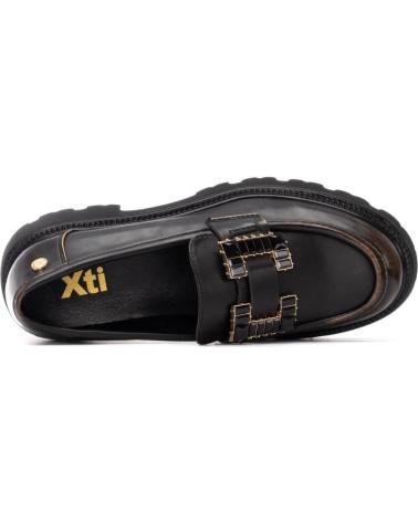 XTI 144429 MOCASSINS BRONZE COM SOLA TRATORADA E DETALHE METALIZADO BRONCE