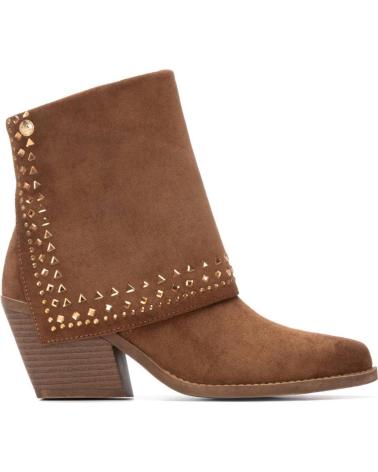 BOTA DE TORNOZELO XTI 144464 CAMEL COM TACHAS CAMEL