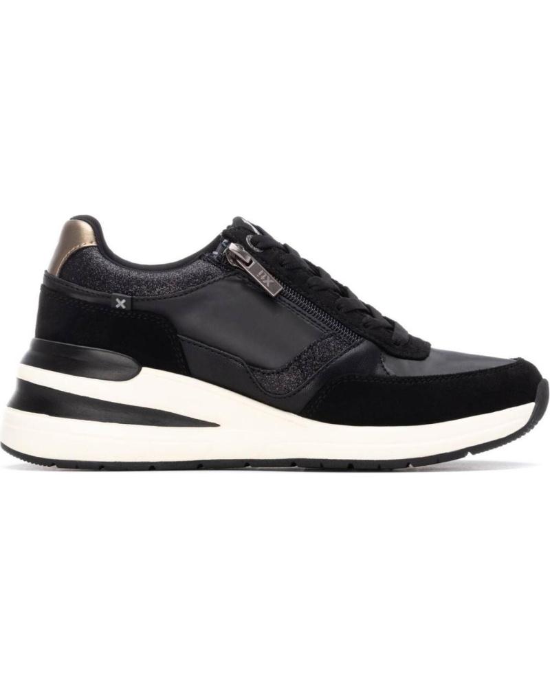 ZAPATILLAS CASUAL XTI 144628 COLOR NEGRO NEGRO