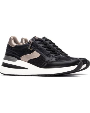 XTI 144629 BLACK SNEAKERS WITH METALLIC DETAILS NEGRO