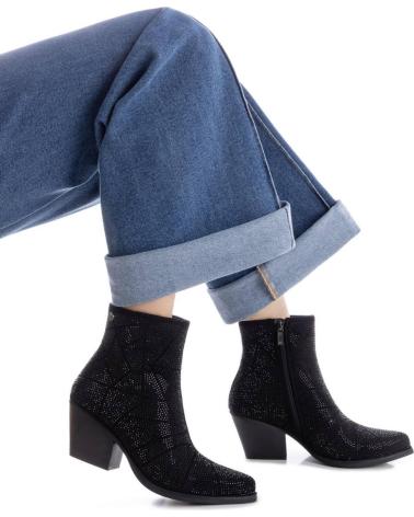 BOTA DE TORNOZELO XTI 144670 PRETA COM SALTO BLOCO NEGRO