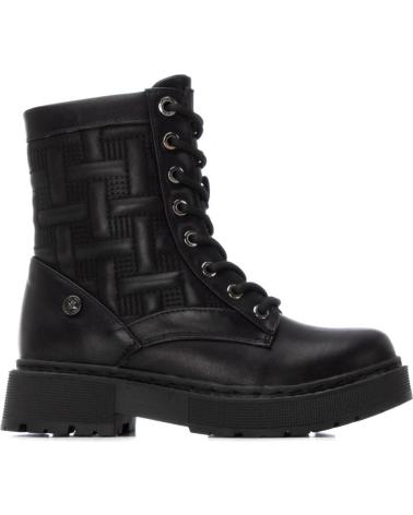 BOTINS XTI 151337 PRETOS COM ATACADORES E SOLA TRACK NEGRO