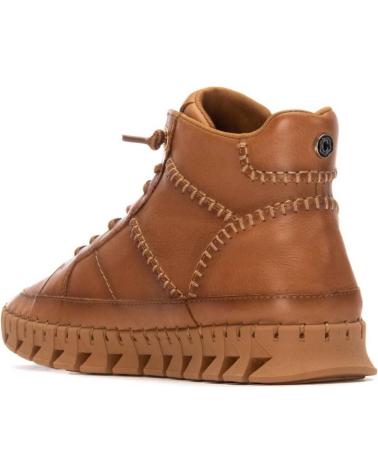 BOTINS CARMELA 162708 SOLA DENTADA CAMEL CAMEL