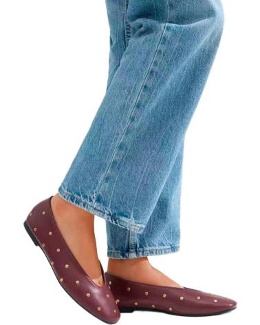 L&R SHOES C646 SABRINAS RASAS COM TACHAS BORGONHA BURDEOS