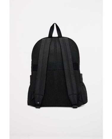 CALVIN KLEIN MOCHILA LV04D3114G NEGRO CALVIN KLEIN MOCHILA LV04D3114G NEGRO