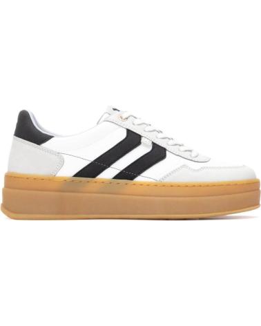 XTI 144630 WHITE CASUAL SNEAKERS BLANCO