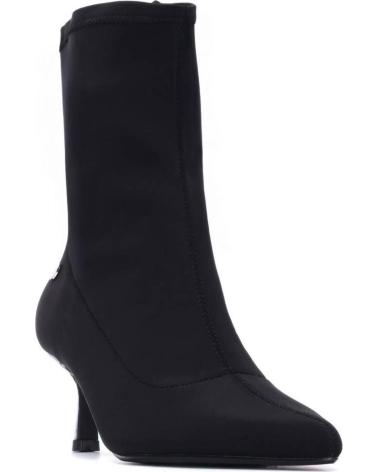 XTI 144702 BLACK ANKLE BOOTS NEGRO