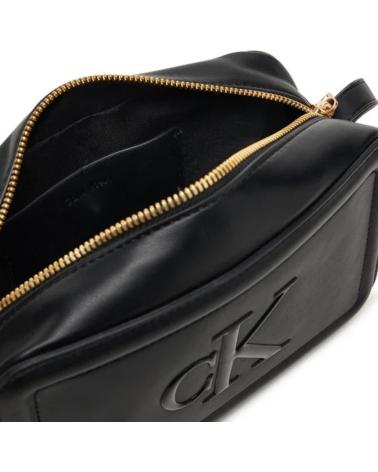 Início-CALVIN-KLEIN-RAISED-CK-CAMERA-BAG-NEGRO