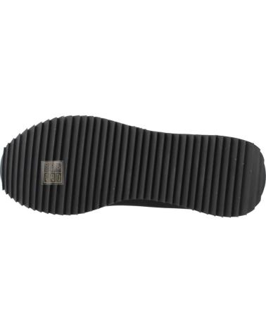 EMPORIO ARMANI ZAPATILLAS HOMBRE MODELO X8X101 COLOR NEGRO T985