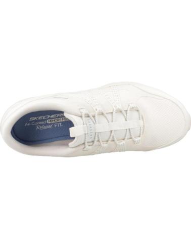 SKECHERS ZAPATILLAS MUJER MODELO COMFORT - HARM COLOR BLANCO OFWT