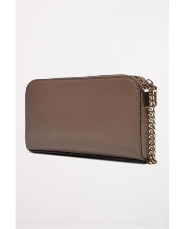 BOLSO BANDOLERA GUESS HWVG94 93120 COLOR MARRÓN DRT DRT