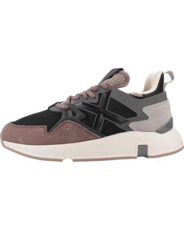MUNICH ZAPATILLAS MUJER MODELO CLIK WOMEN 82 COLOR NEGRO 082