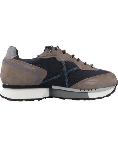 MUNICH QUORUM 13 MARRÓN MARINO - MODELO 8216013 MARINO