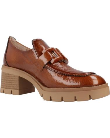 MOCASINES HISPANITAS HI243604 EN PIEL CHAROL MARRÓN CLARO CUERO