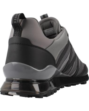 CRUYFF ZAPATILLAS HOMBRE MODELO FEARIA COLOR GRIS GRYBLCK
