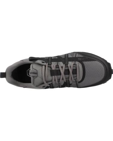 CRUYFF ZAPATILLAS HOMBRE MODELO FEARIA COLOR GRIS GRYBLCK