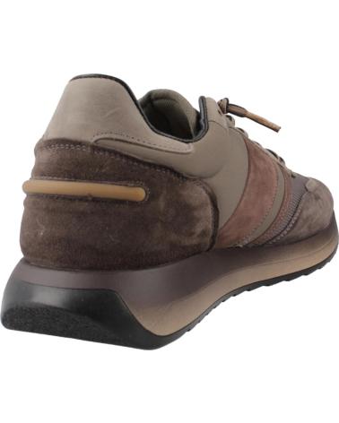 CETTI ZAPATILLAS HOMBRE MODELO C1363 INV25 COLOR MARRON DAKAR