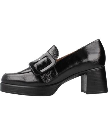 MOCASINES PIESANTO 245495P NEGROS CON TACÓN Y HEBILLA DECORATIVA NEGRO